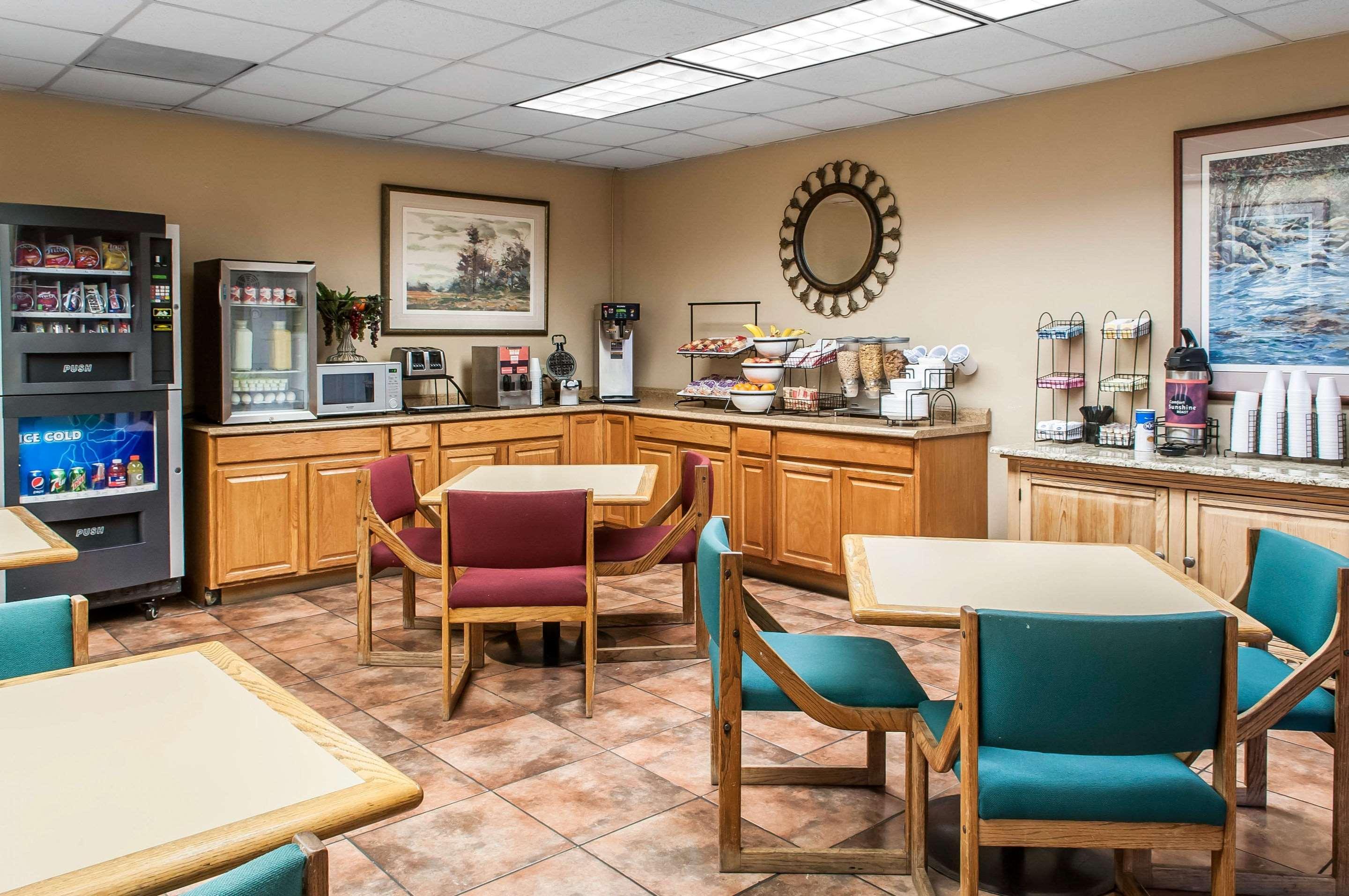 Rodeway Inn East Albuquerque Extérieur photo