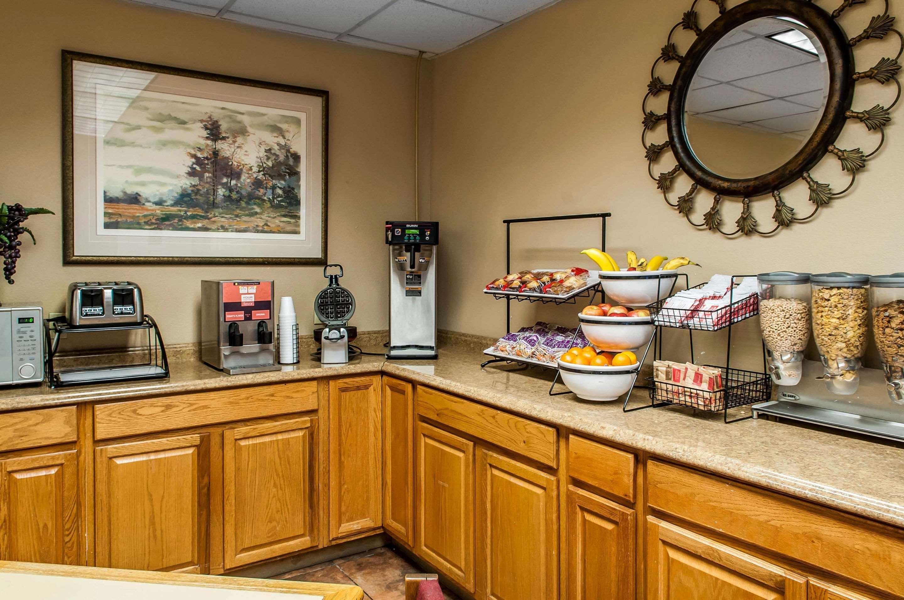 Rodeway Inn East Albuquerque Extérieur photo